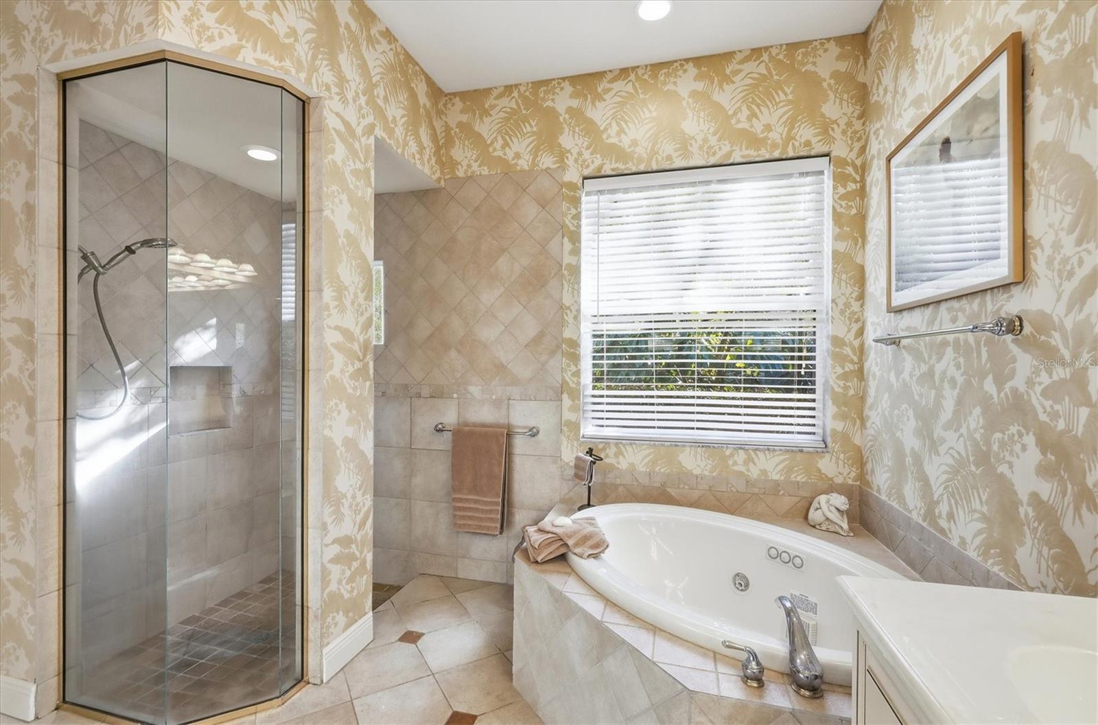 Image 25 of 71 For 1712 Grande Park Drive