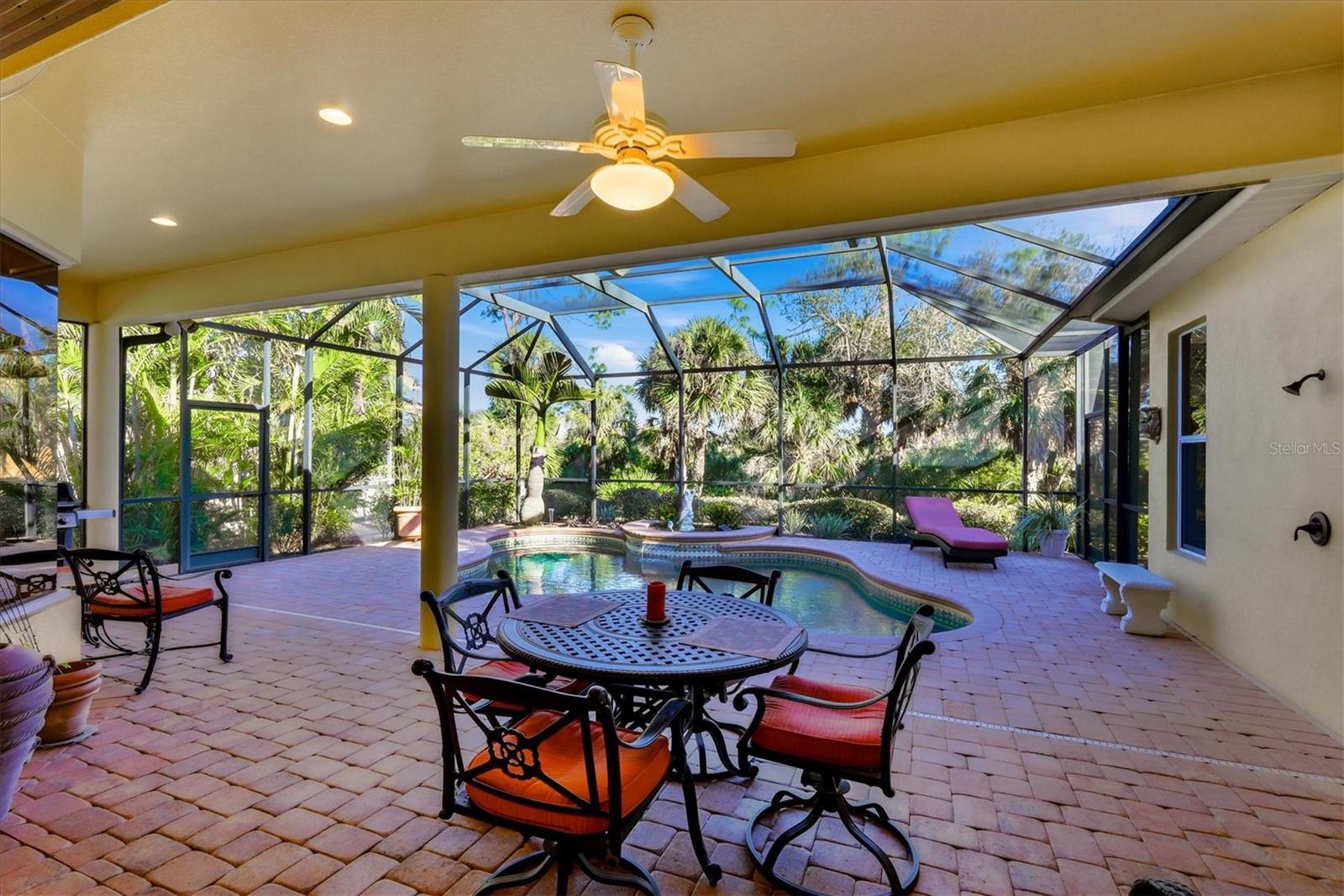 Image 35 of 71 For 1712 Grande Park Drive