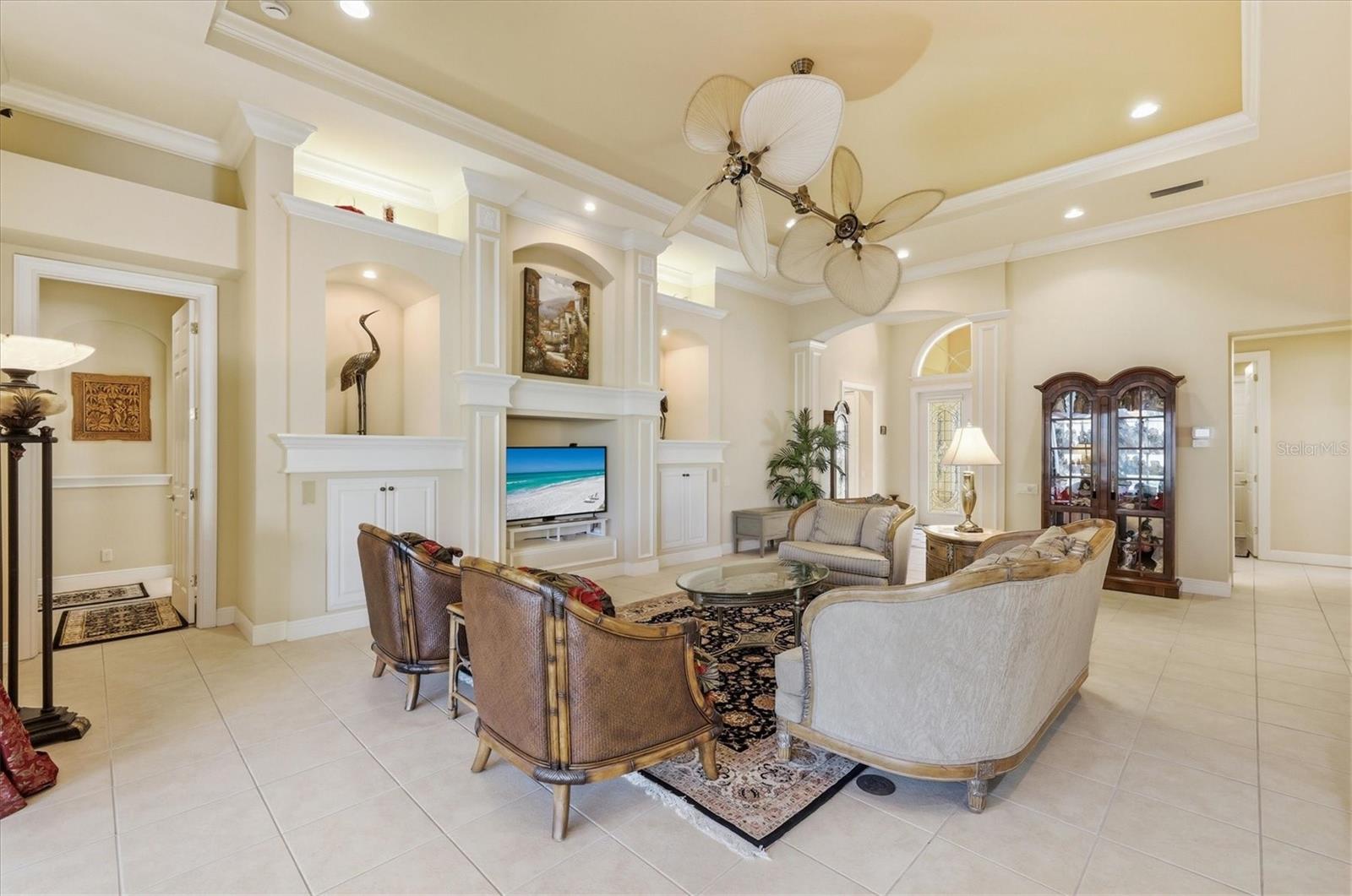 Image 8 of 71 For 1712 Grande Park Drive