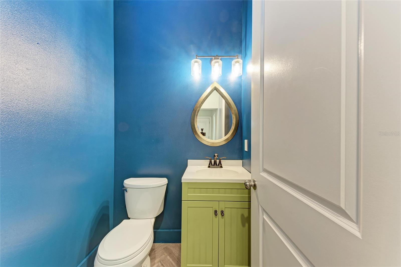 Image 35 of 56 For 51 Webb Street