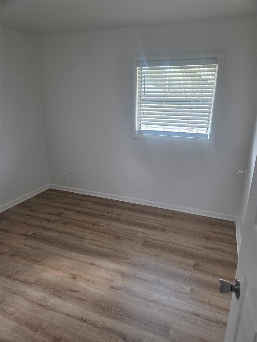 Image 8 of 8 For 6011 Greenwood Lane