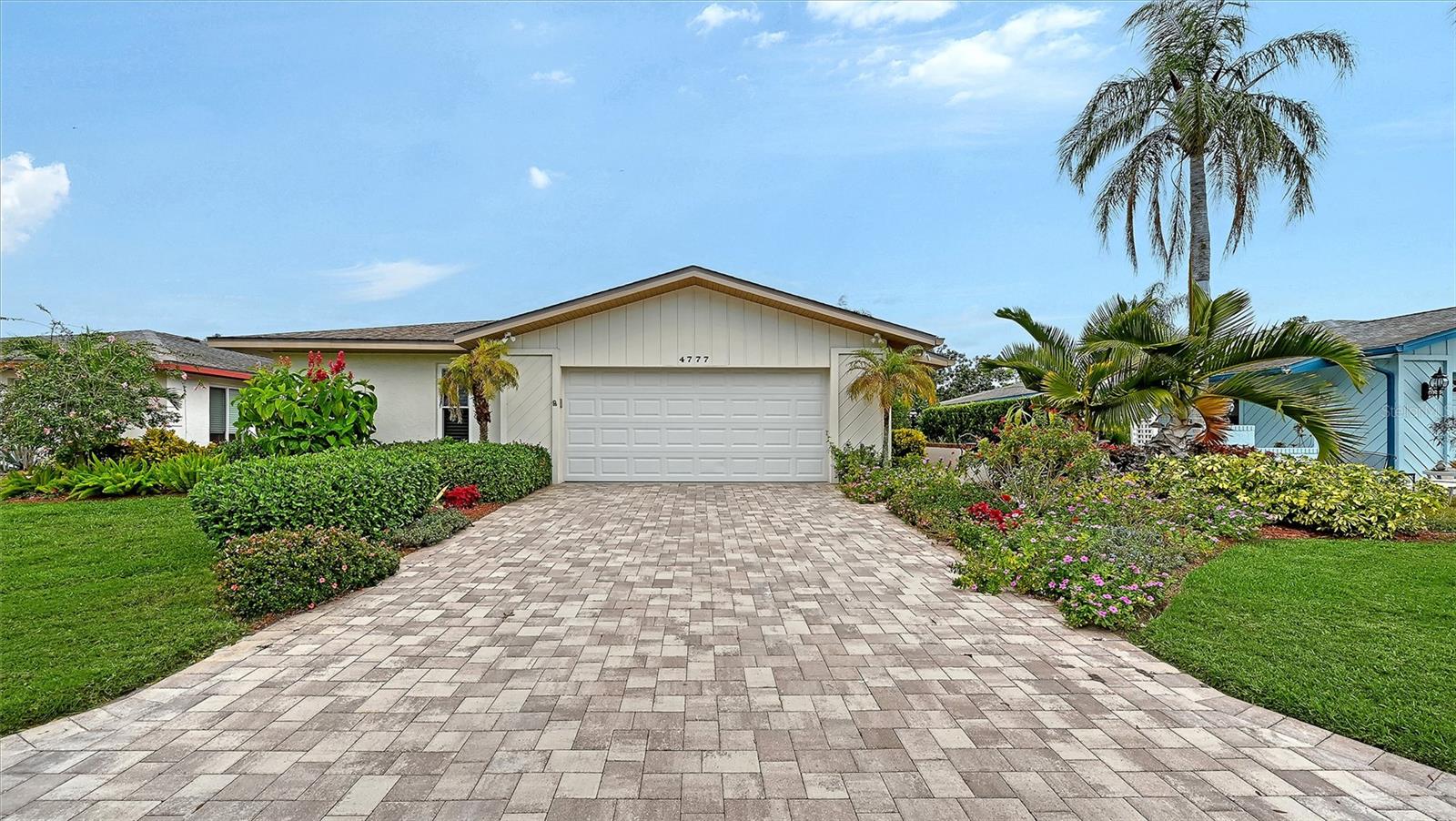 Image 2 of 63 For 4777 Ringwood Meadow