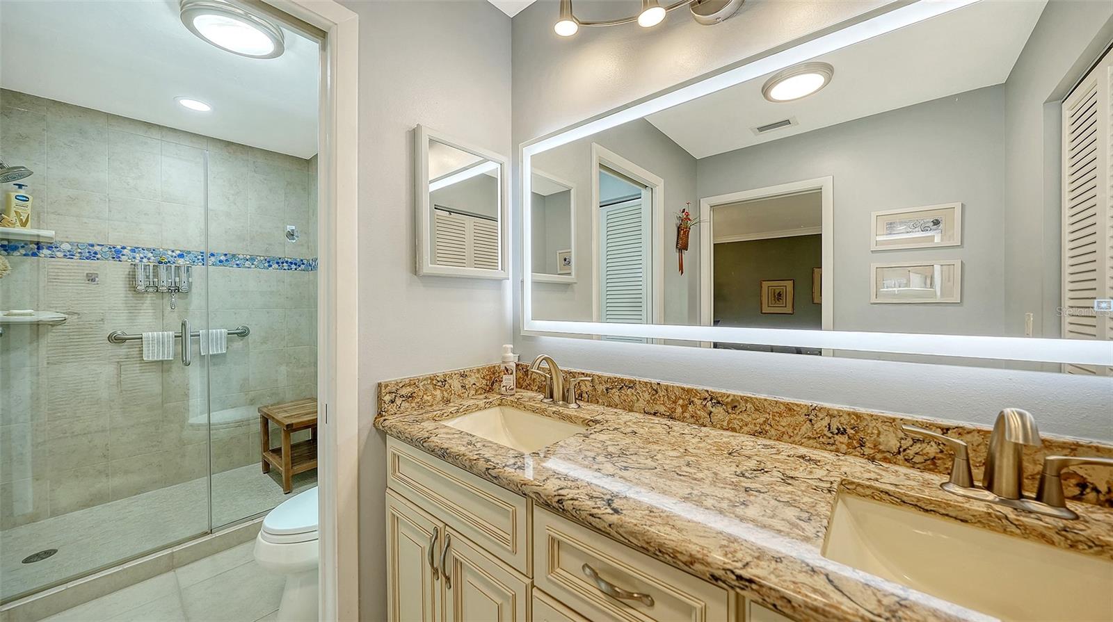 Image 36 of 63 For 4777 Ringwood Meadow