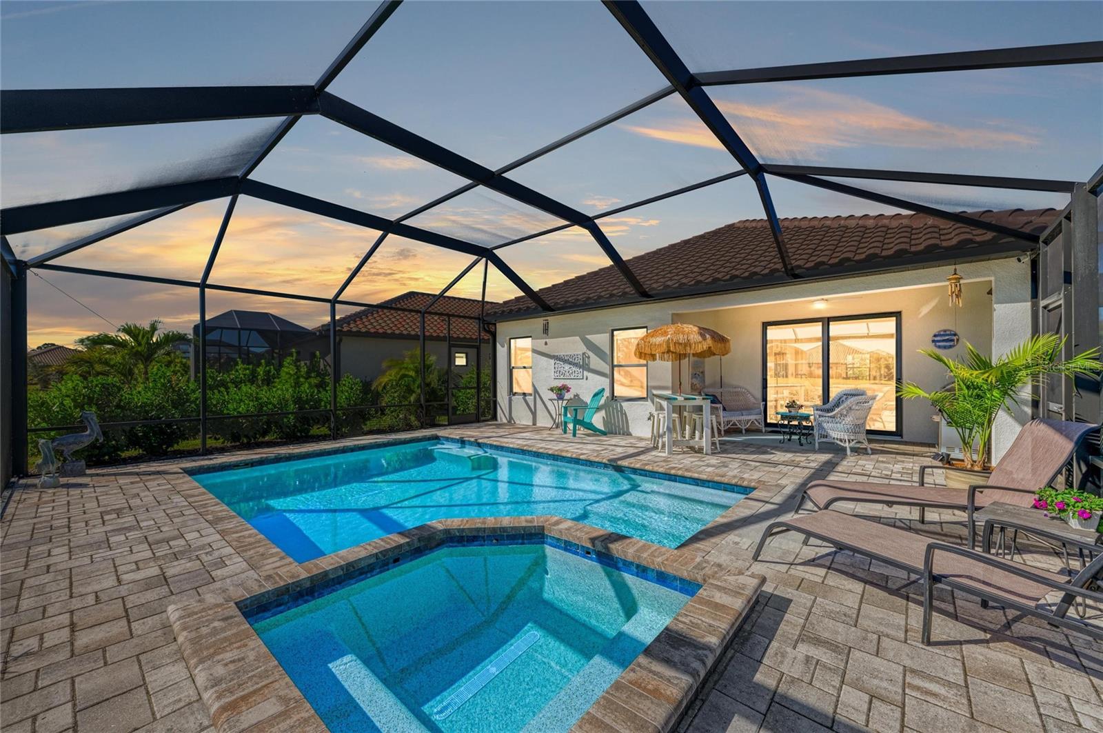 Image 38 of 64 For 329 Palmaria Court