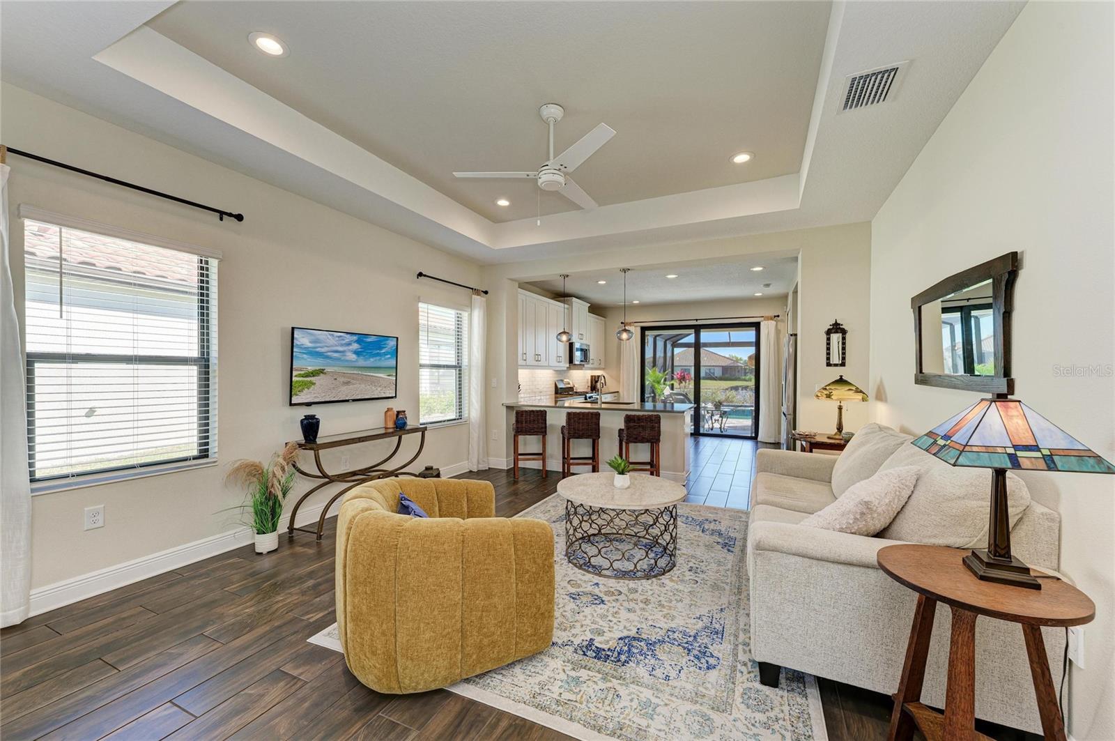 Image 4 of 64 For 329 Palmaria Court