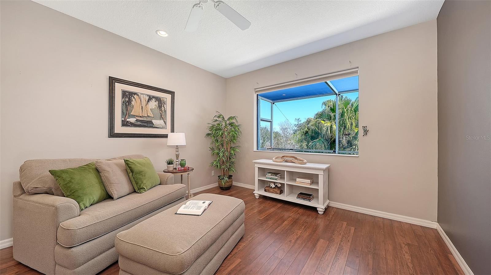 Image 25 of 70 For 664 Crane Prairie Way