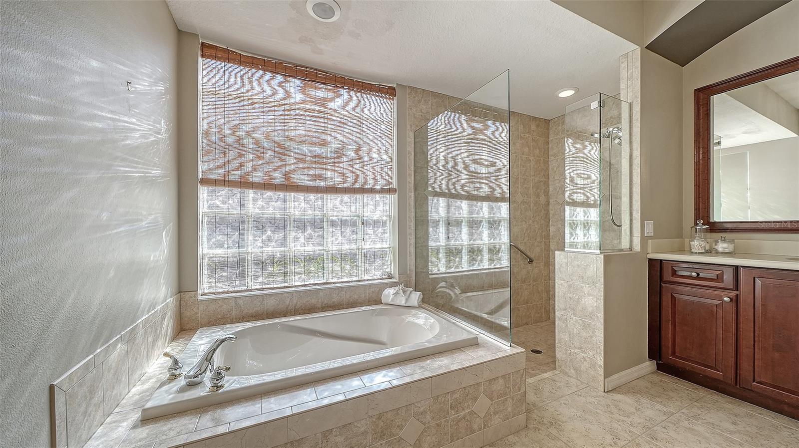 Image 35 of 70 For 664 Crane Prairie Way