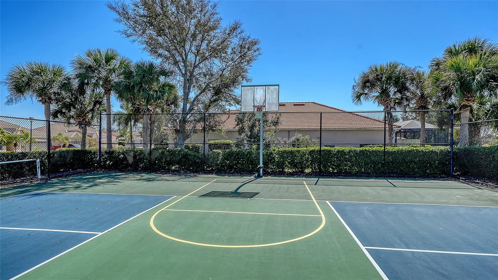 Image 63 of 70 For 664 Crane Prairie Way