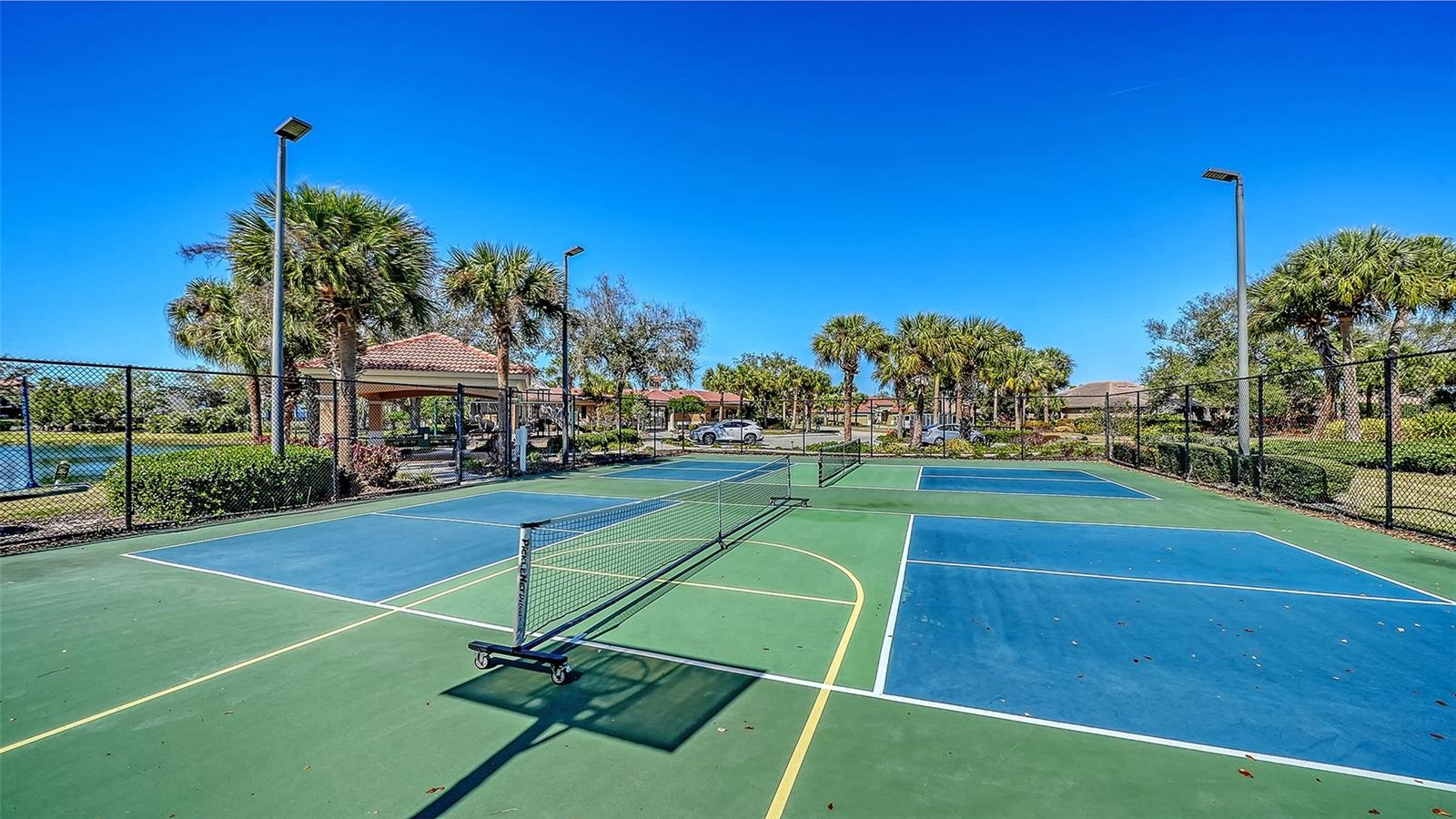 Image 64 of 70 For 664 Crane Prairie Way