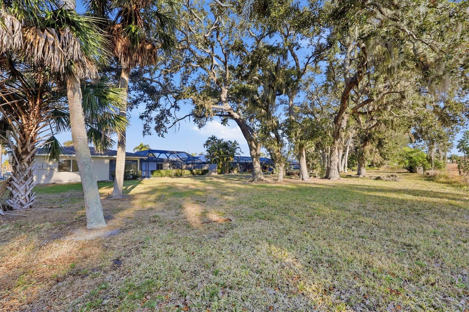 Image 39 of 58 For 7339 Bounty Drive