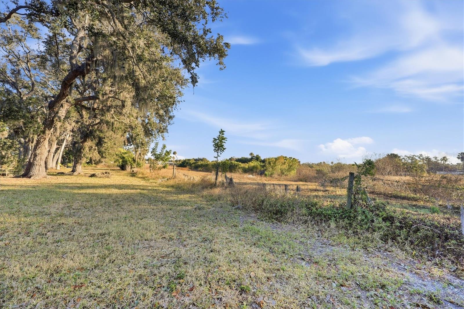 Image 41 of 58 For 7339 Bounty Drive