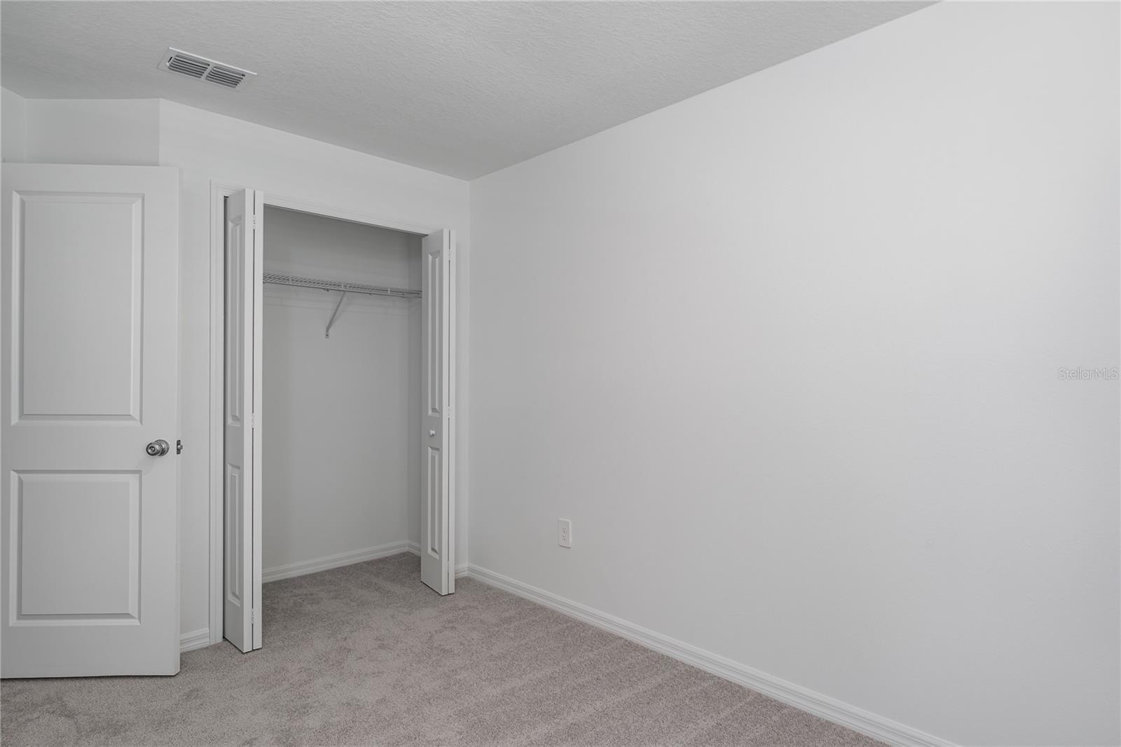 Image 10 of 40 For 10964 65th Terrace E