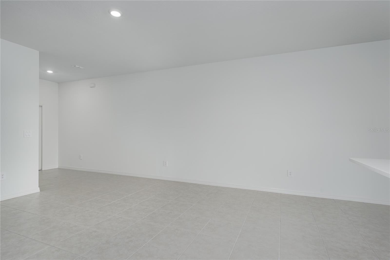 Image 7 of 40 For 10964 65th Terrace E