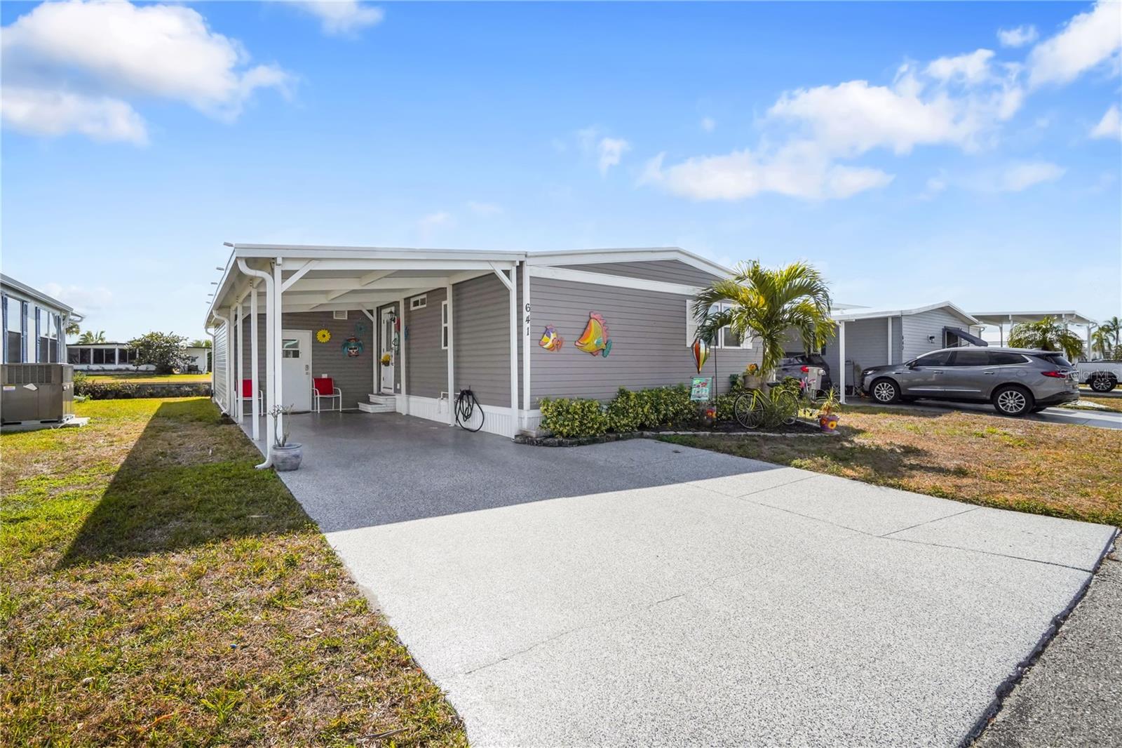 Listing photo id 34 for 641 Fairmount Drive