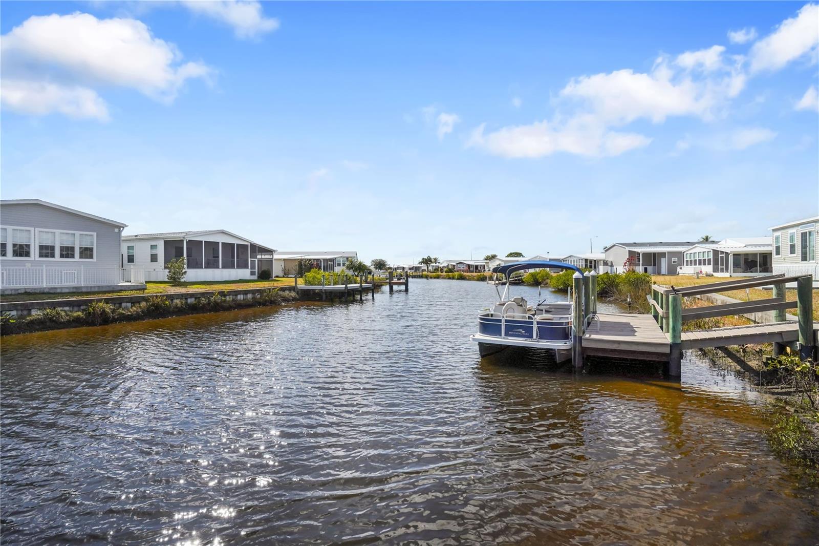 Listing photo id 5 for 641 Fairmount Drive