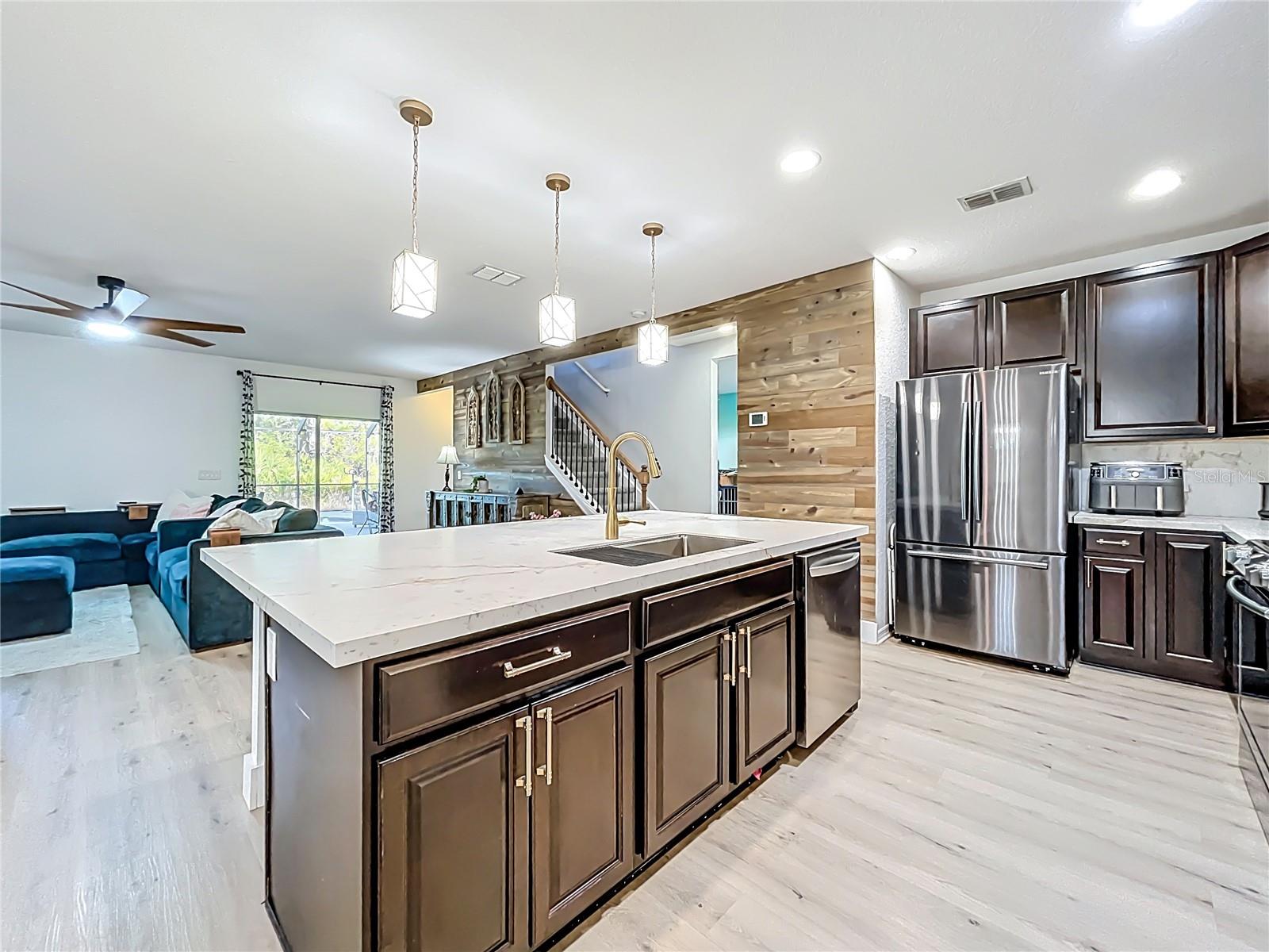 Image 10 of 52 For 9219 Canna Street