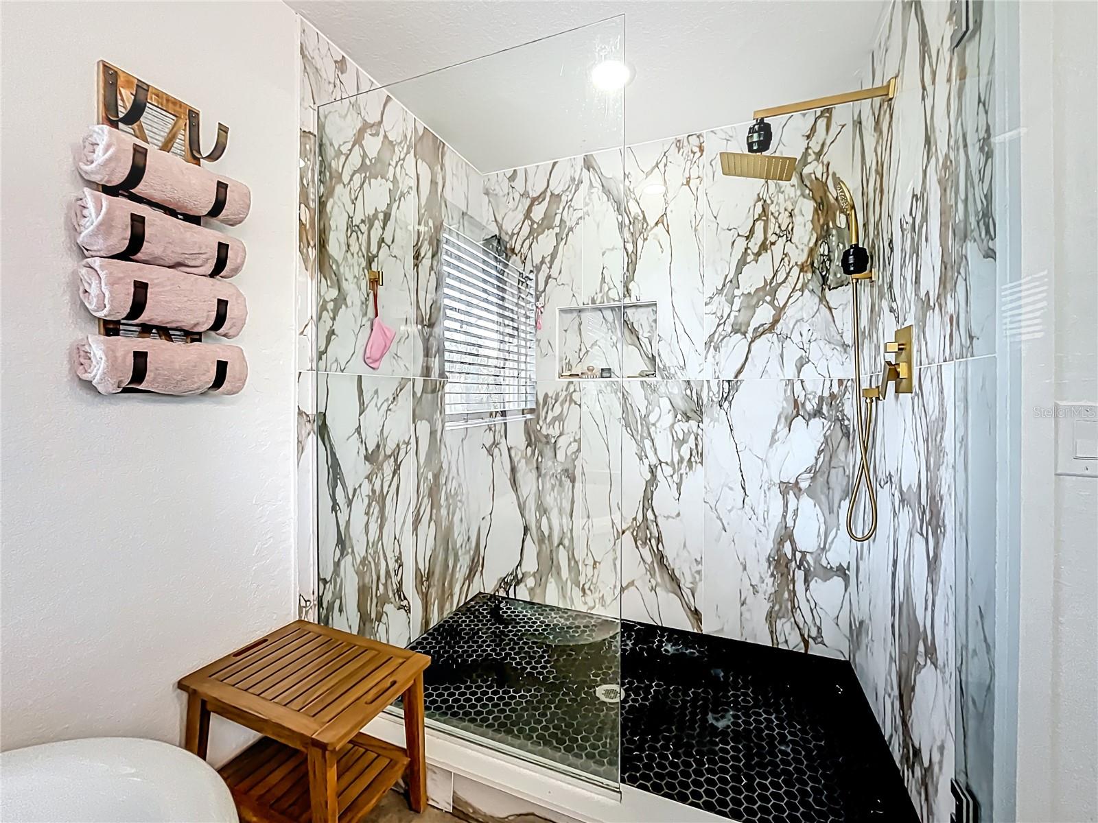 Image 33 of 52 For 9219 Canna Street