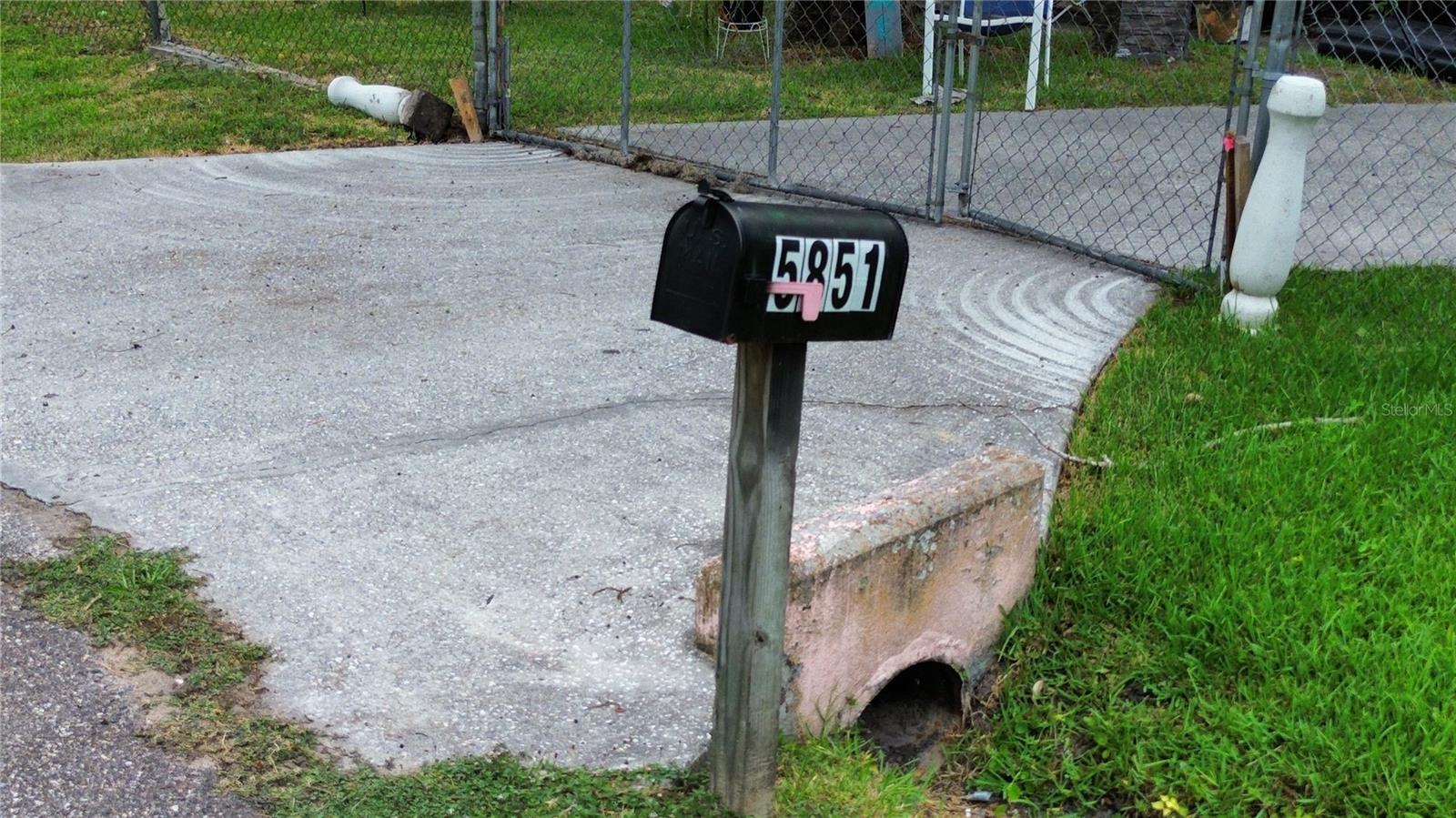 Image 12 of 34 For 5851 Dunmire Avenue