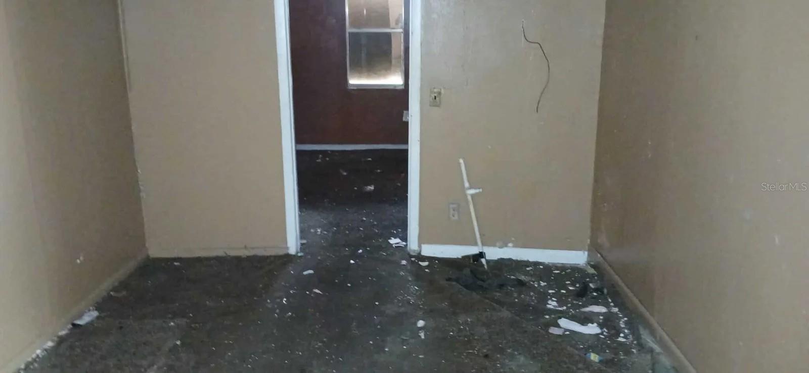 Image 20 of 34 For 5851 Dunmire Avenue