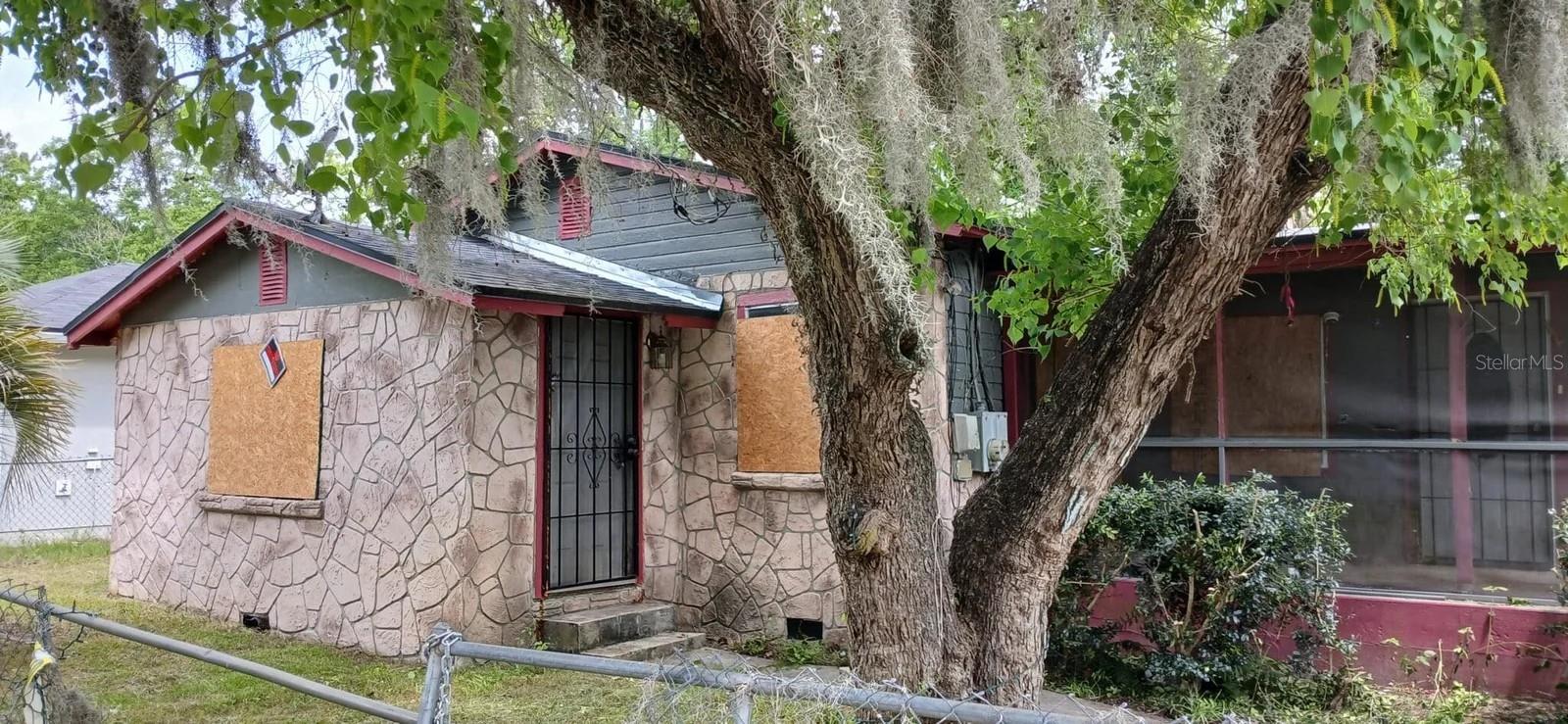 Image 6 of 34 For 5851 Dunmire Avenue