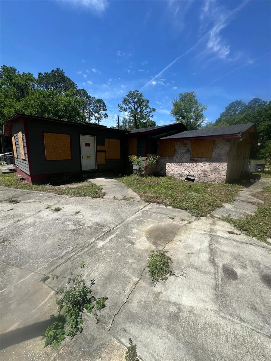 Image 9 of 34 For 5851 Dunmire Avenue