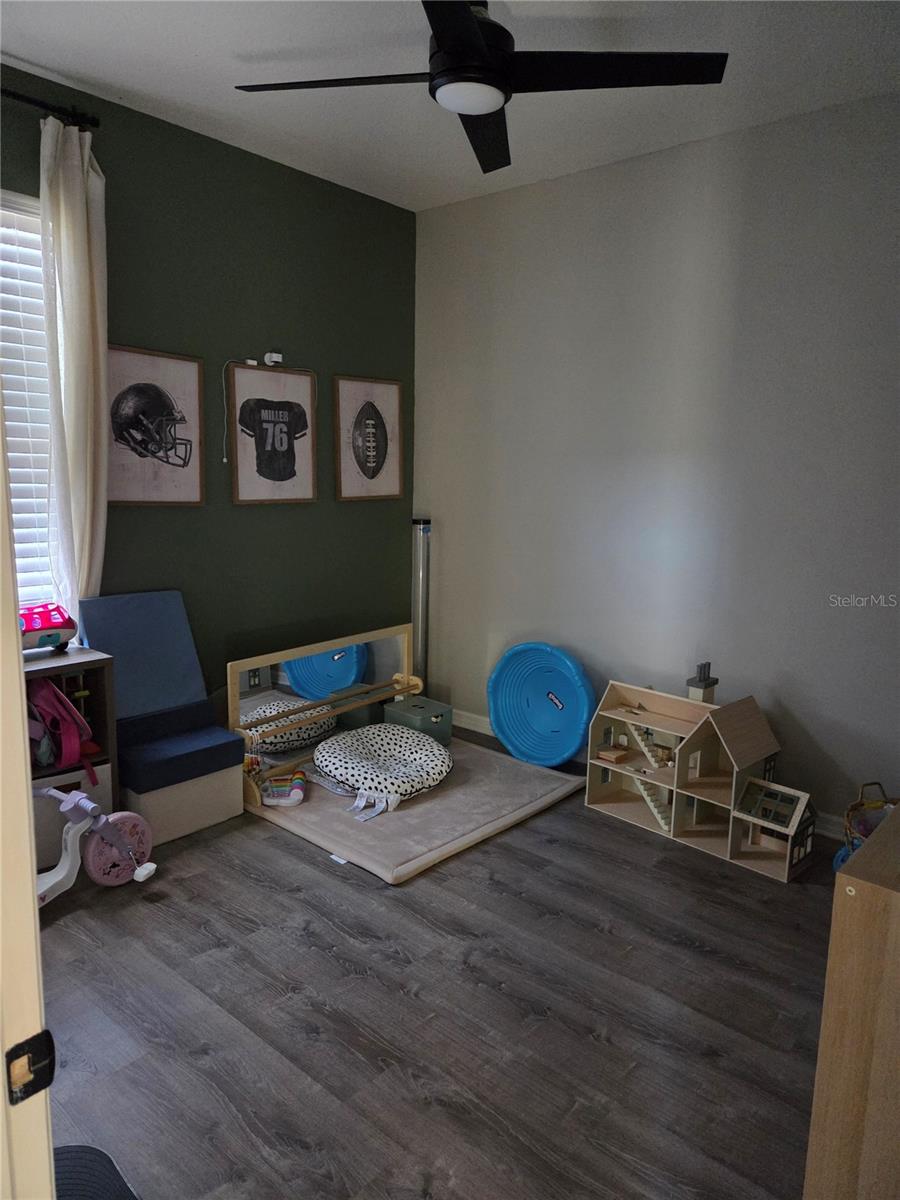 Image 21 of 38 For 5202 72nd Street E