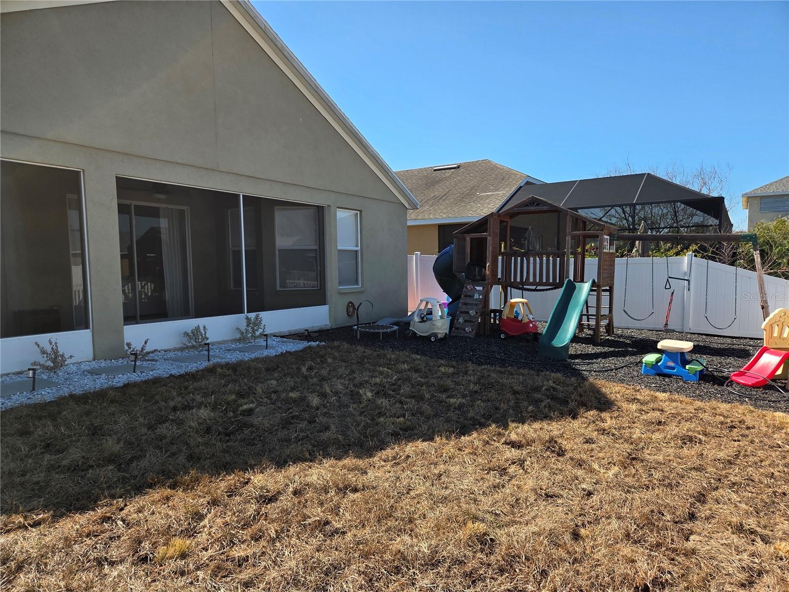 Image 32 of 38 For 5202 72nd Street E