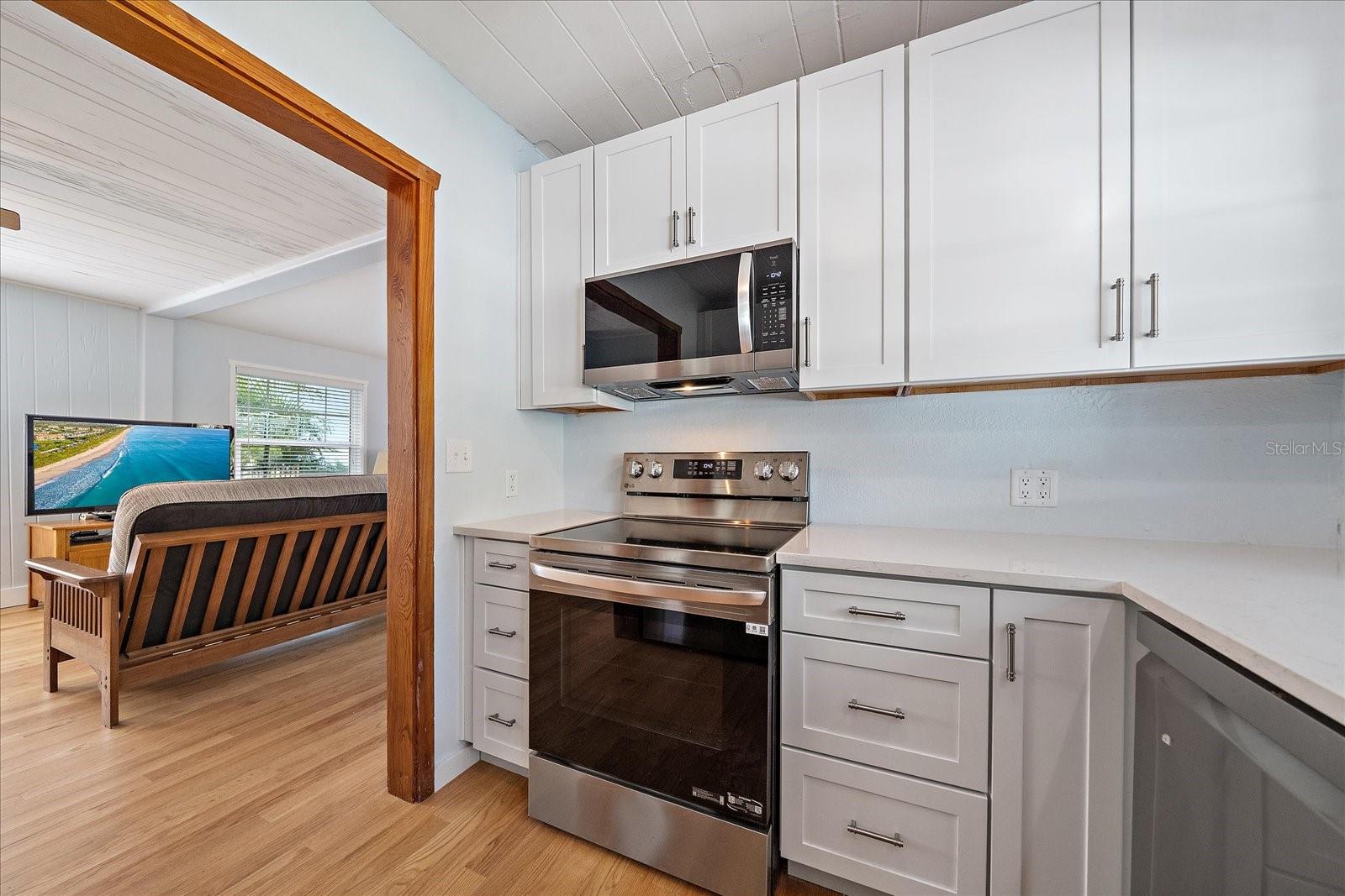 Image 23 of 48 For 6841 Longboat Drive S