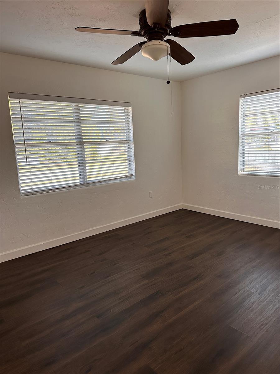 Image 8 of 16 For 4607 7th Avenue W