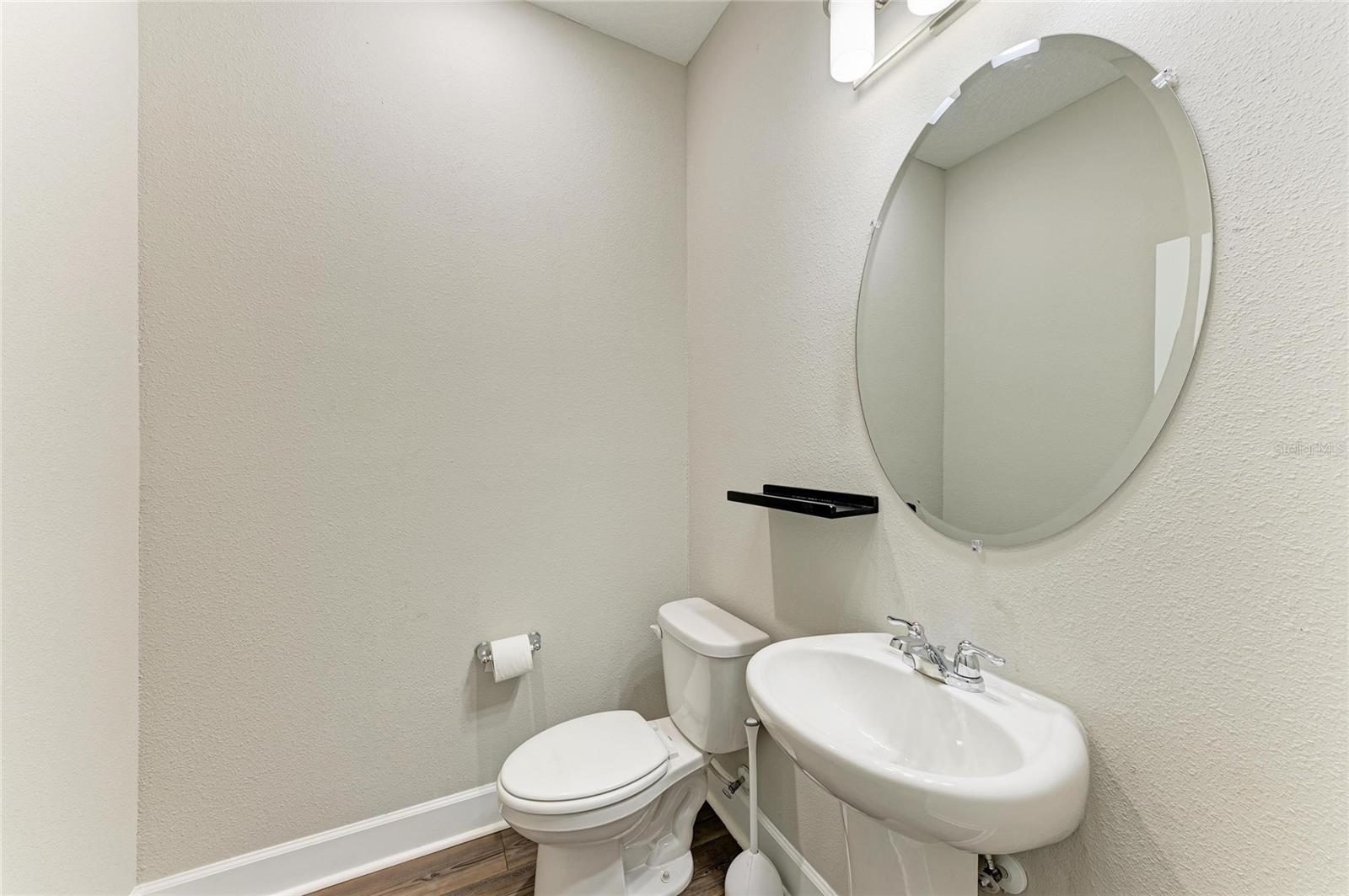 Image 31 of 87 For 13827 Green Hammock Place