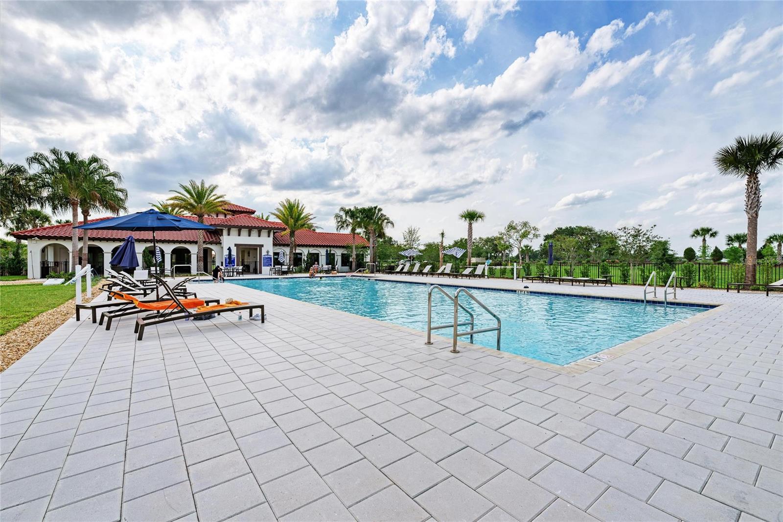 Image 68 of 87 For 13827 Green Hammock Place