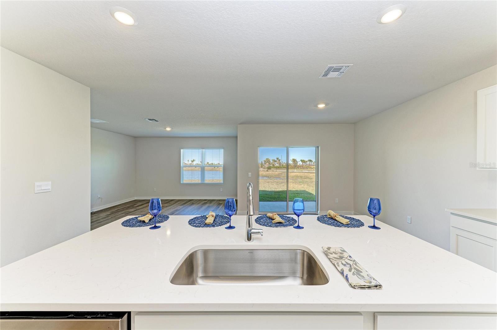 Image 14 of 66 For 18143 Wheathouse Place