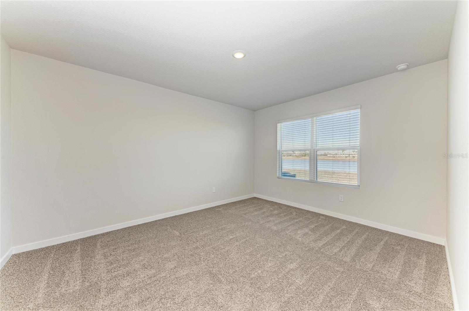 Image 23 of 66 For 18143 Wheathouse Place