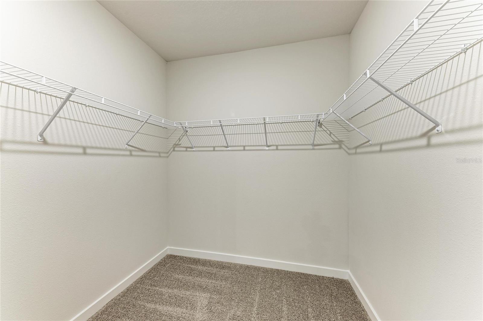 Image 27 of 66 For 18143 Wheathouse Place