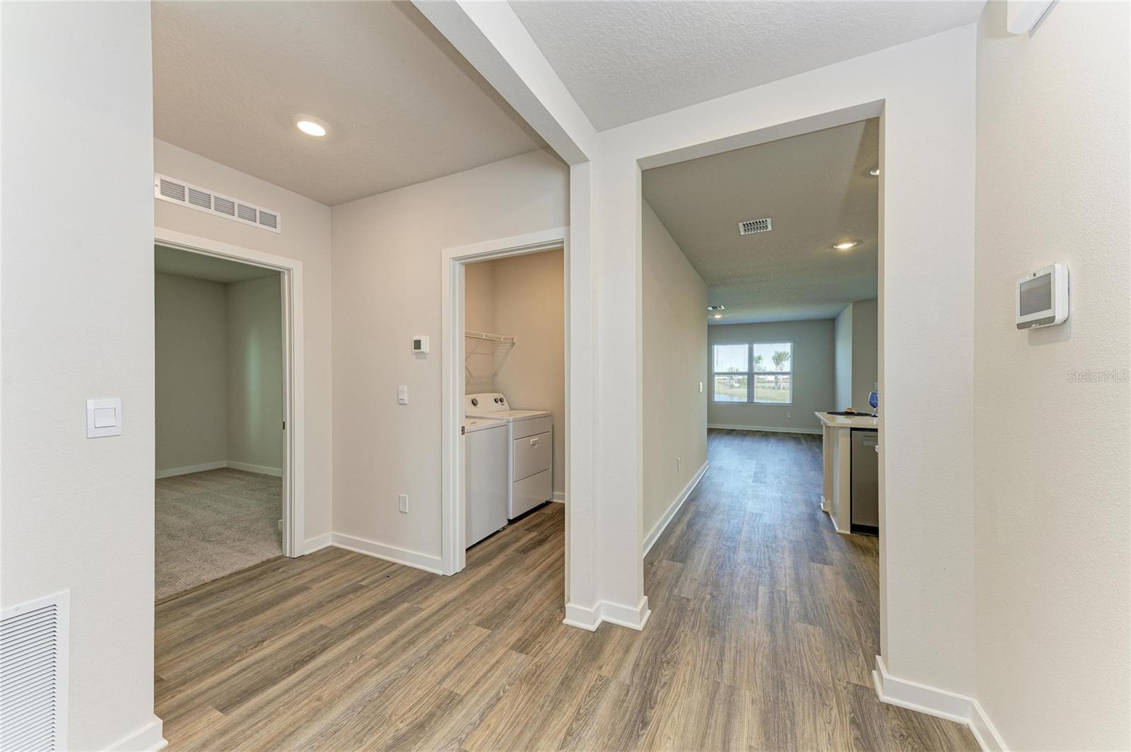 Image 33 of 66 For 18143 Wheathouse Place