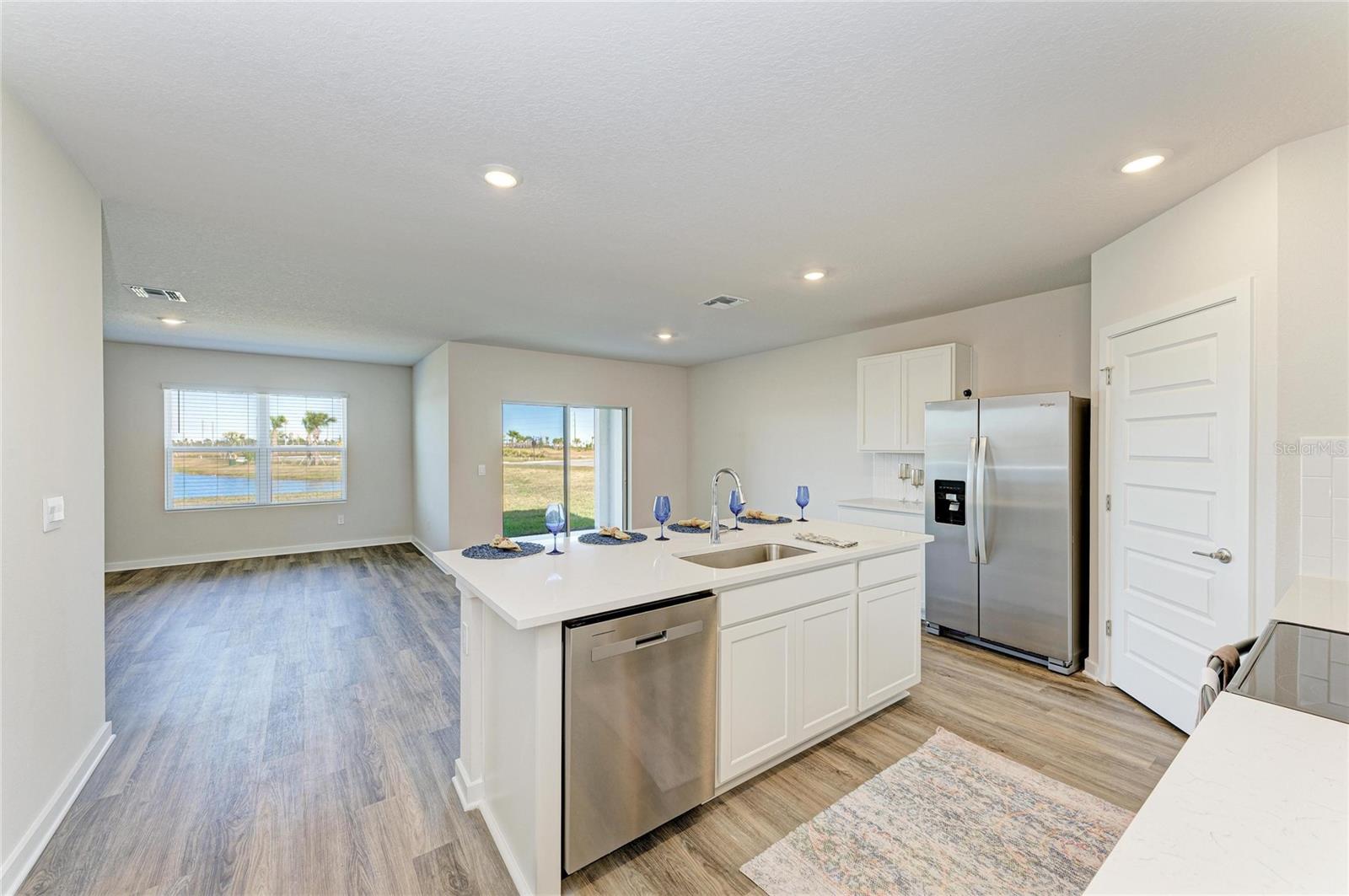 Image 7 of 66 For 18143 Wheathouse Place