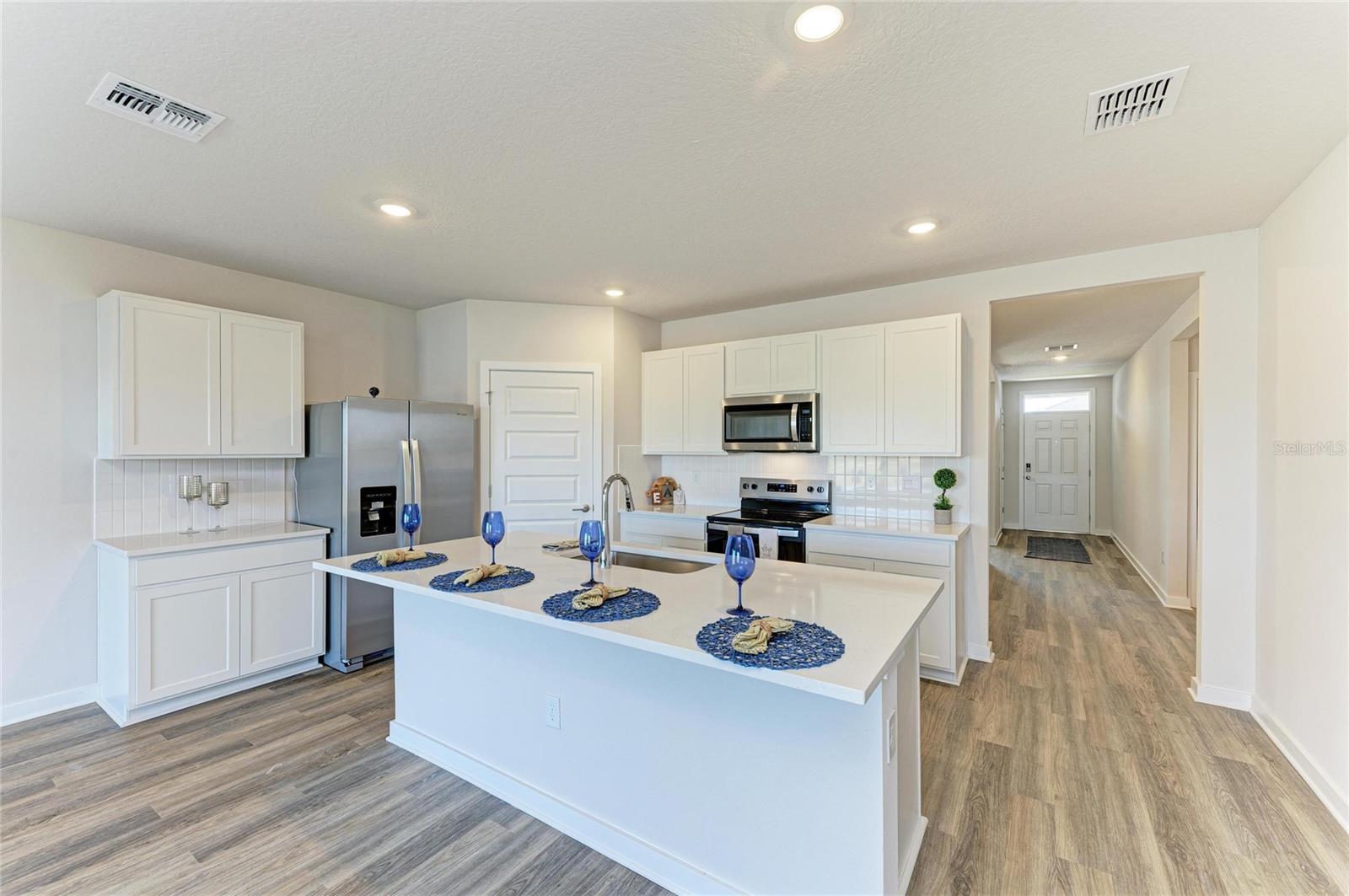 Image 9 of 66 For 18143 Wheathouse Place