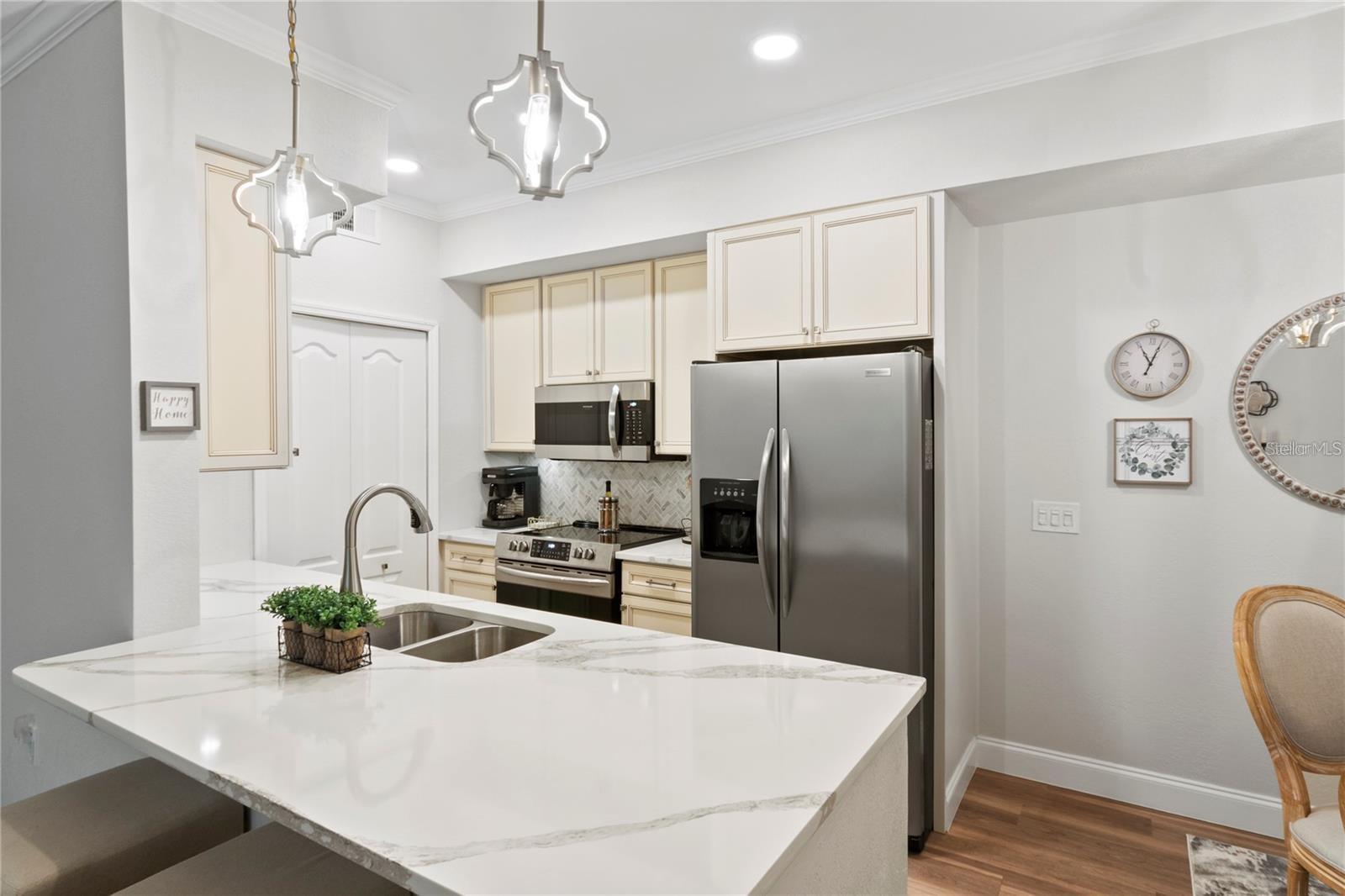 Image 5 of 37 For 4148 Central Sarasota Parkway 1317