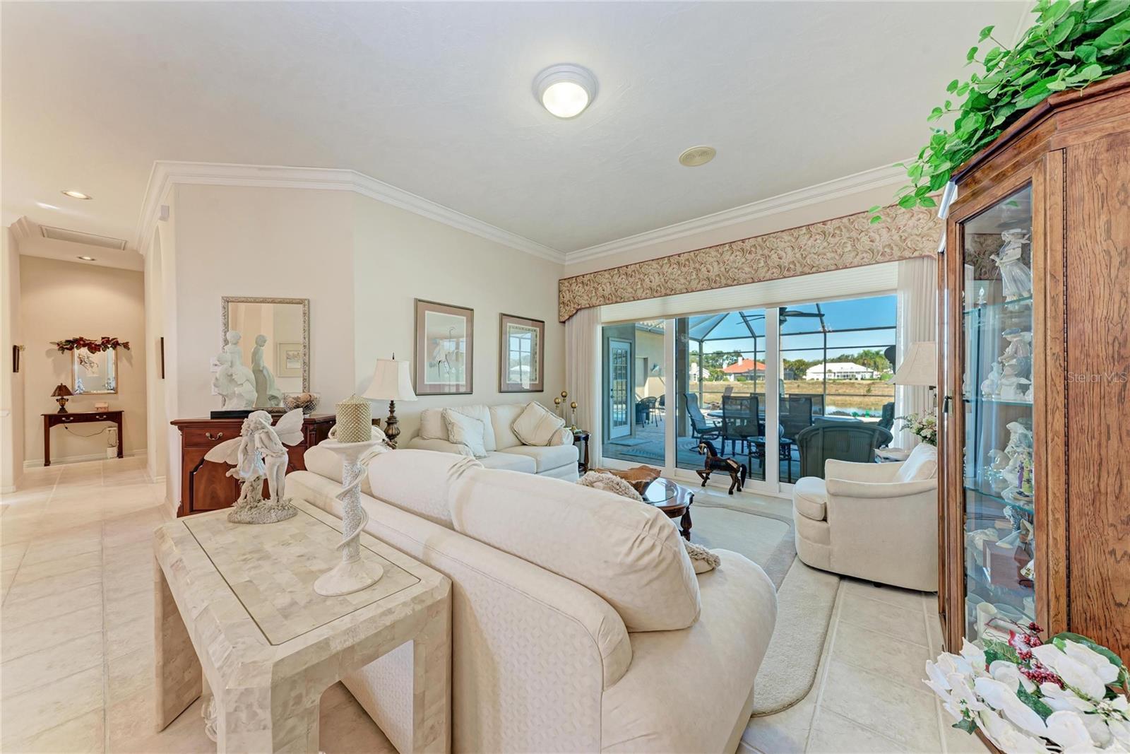 Image 11 of 69 For 8383 Cypress Hollow Drive