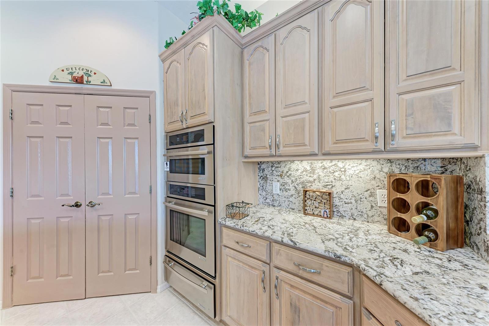 Image 18 of 69 For 8383 Cypress Hollow Drive