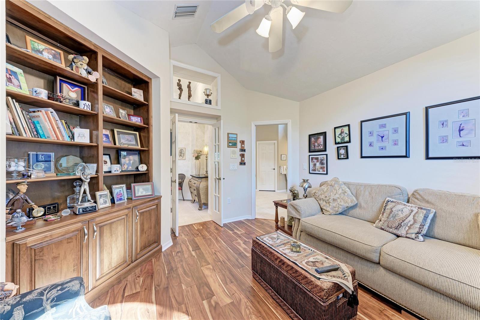 Image 33 of 69 For 8383 Cypress Hollow Drive