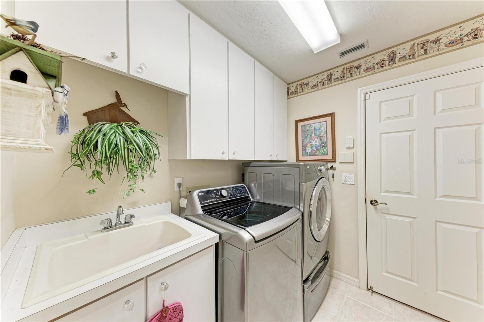 Image 44 of 69 For 8383 Cypress Hollow Drive