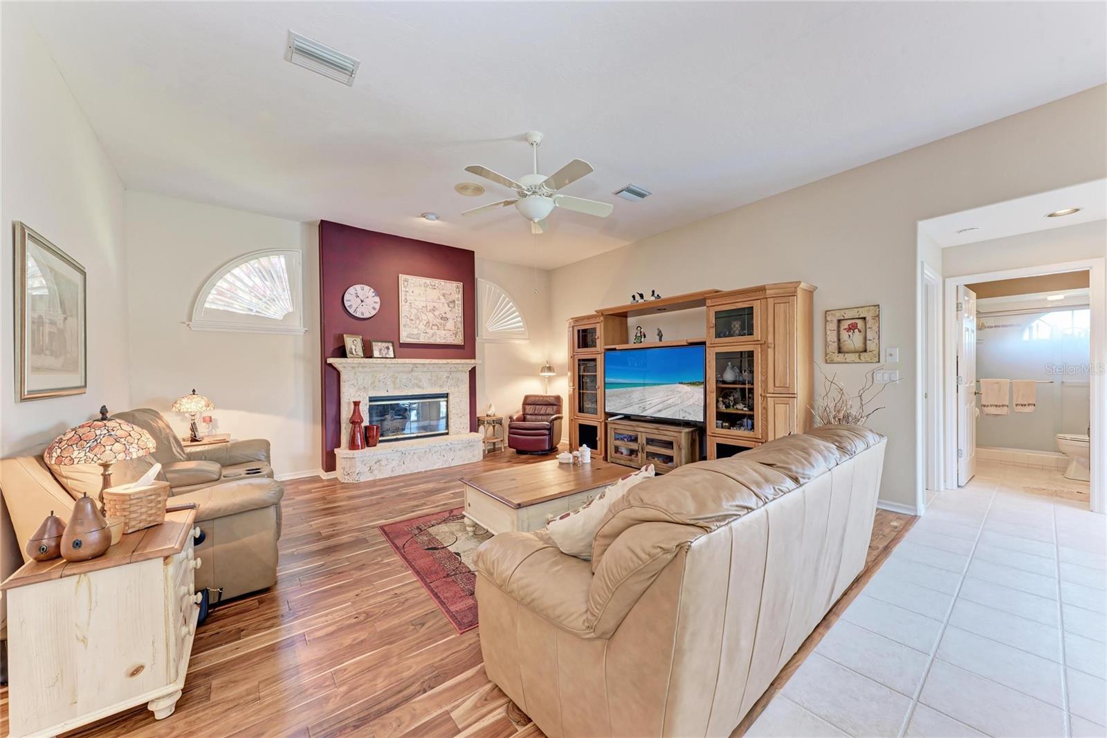 Image 7 of 69 For 8383 Cypress Hollow Drive