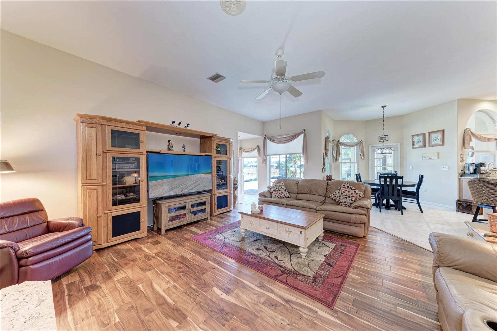 Image 8 of 69 For 8383 Cypress Hollow Drive