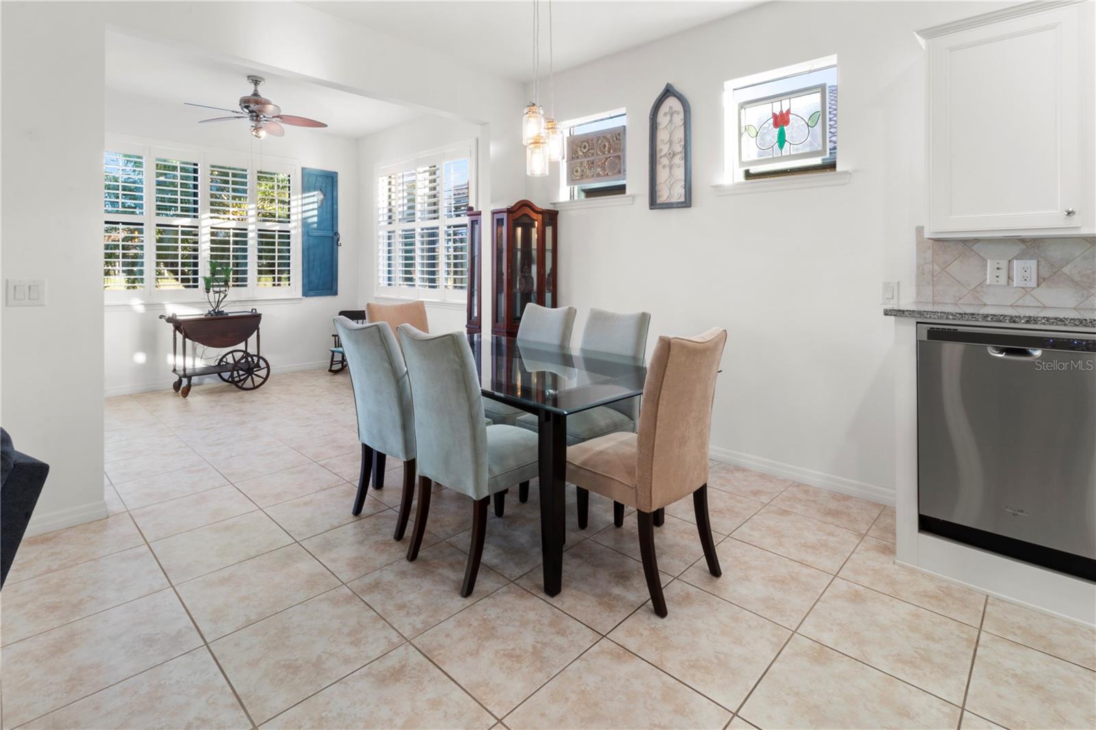 Image 14 of 65 For 19770 Quisto Street