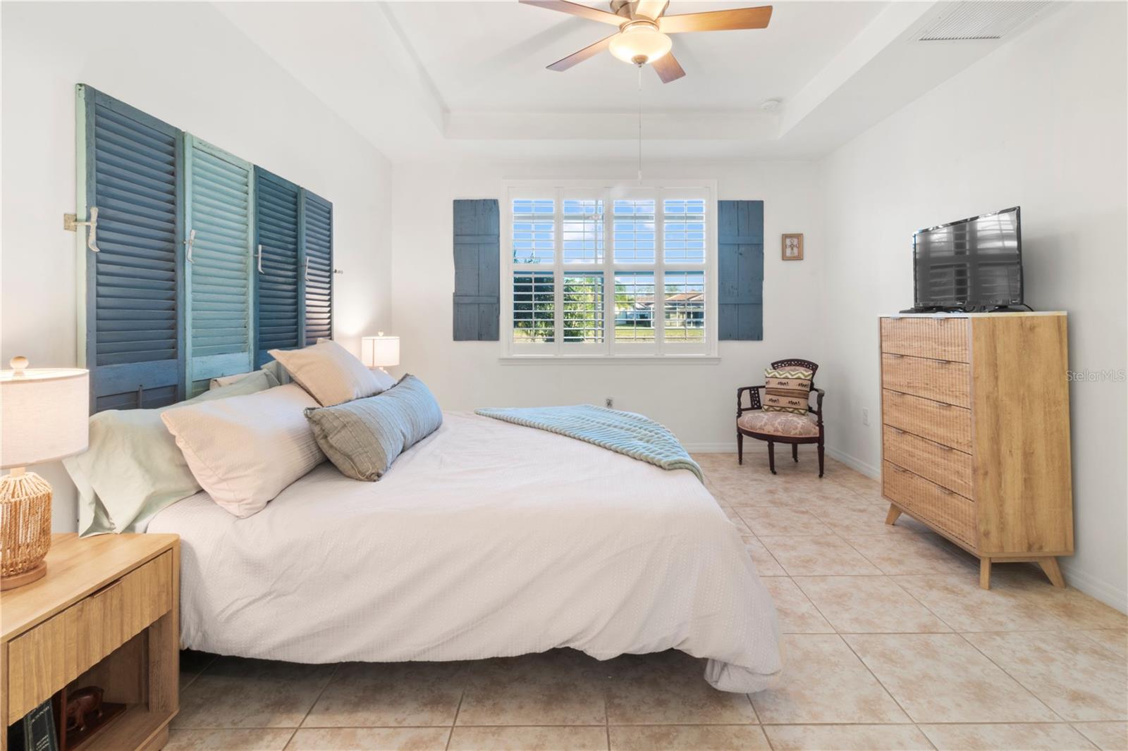 Image 24 of 65 For 19770 Quisto Street