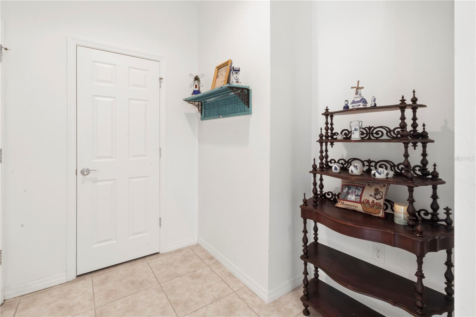 Image 34 of 65 For 19770 Quisto Street