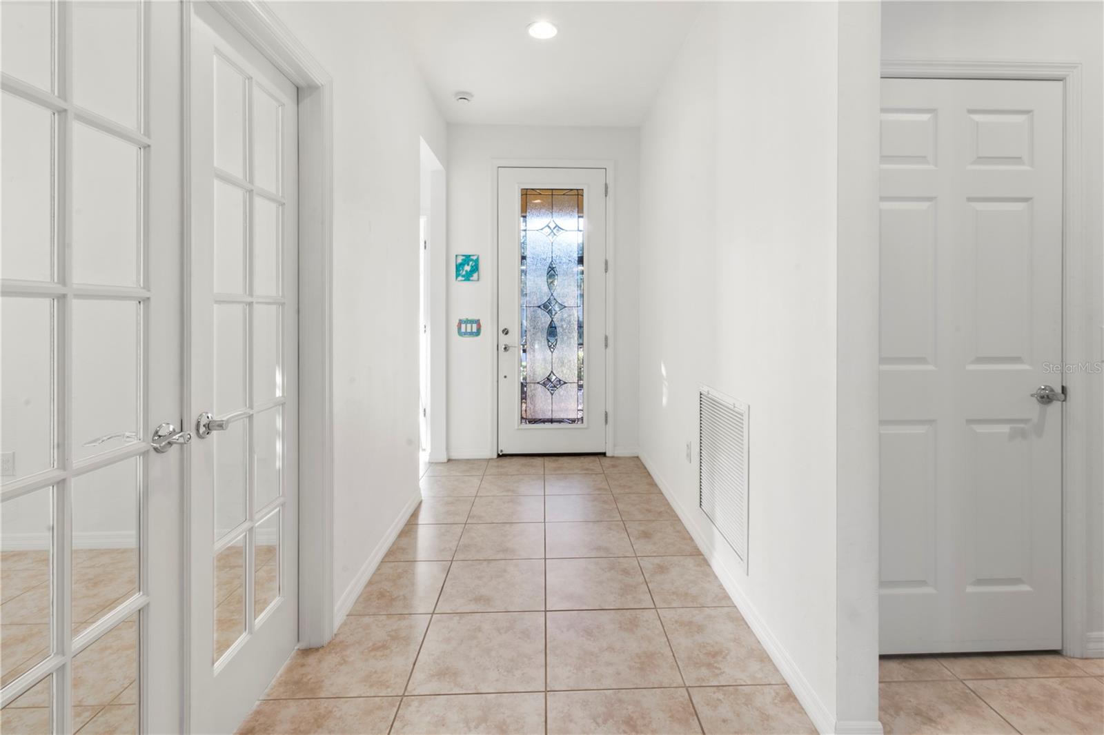 Image 5 of 65 For 19770 Quisto Street