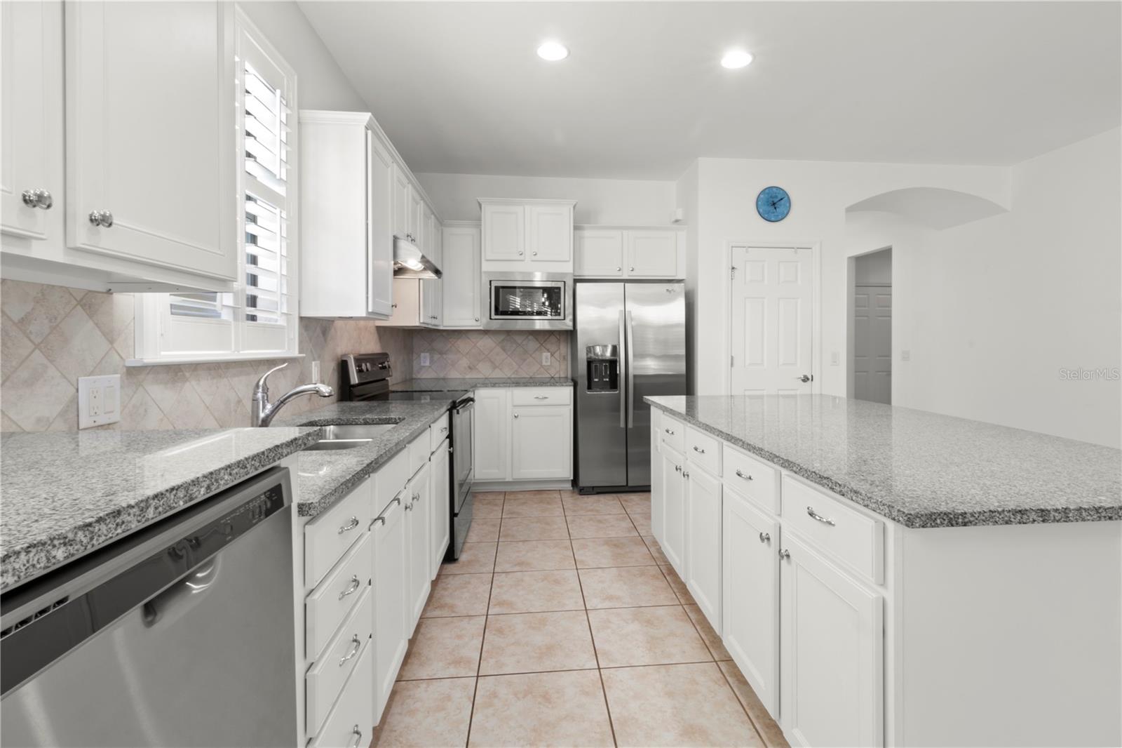 Image 8 of 65 For 19770 Quisto Street