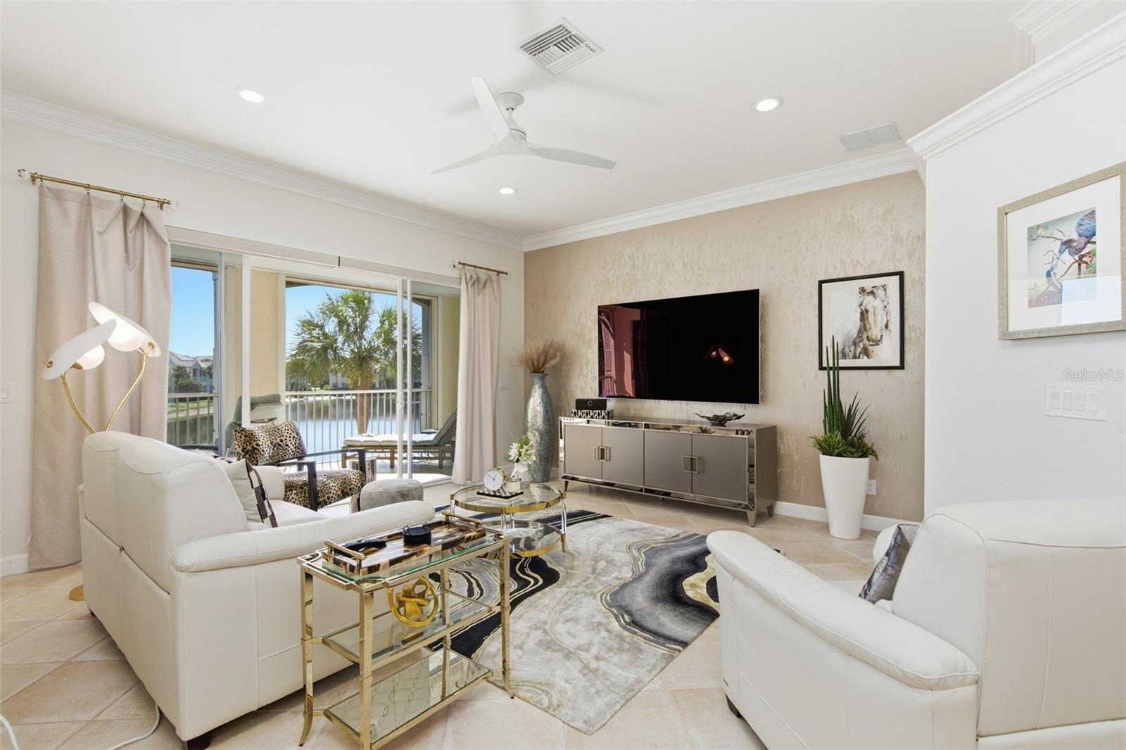 Image 12 of 76 For 9553 Cypress Hammock Circle 201